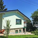 Edelmann By Interhome Schnett